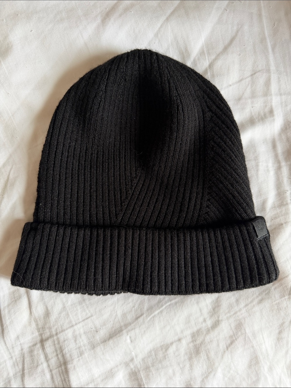 Lululemon Black Ribbed Knit Beanie one size